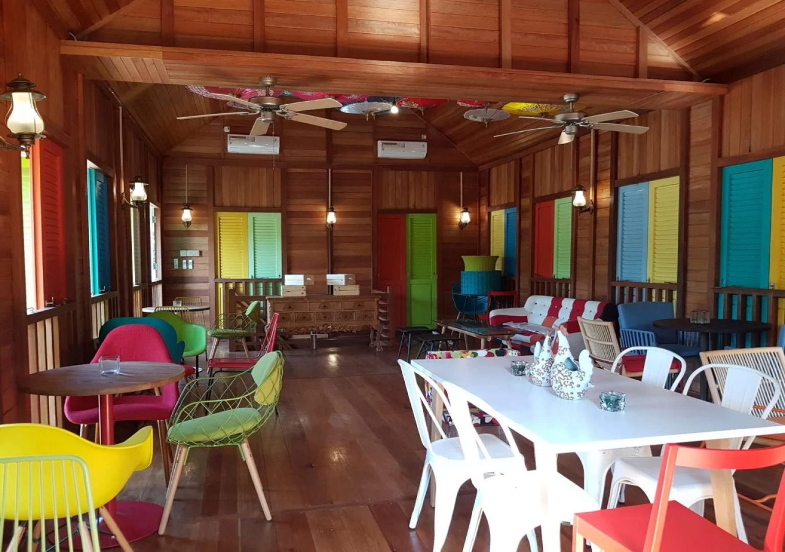 Bleu Verde i am colors