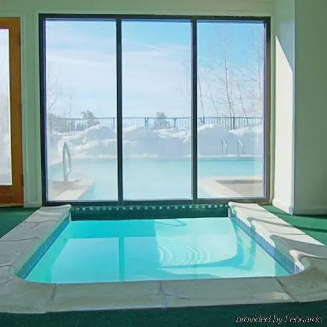 Scandinavian Lodge and Condominiums