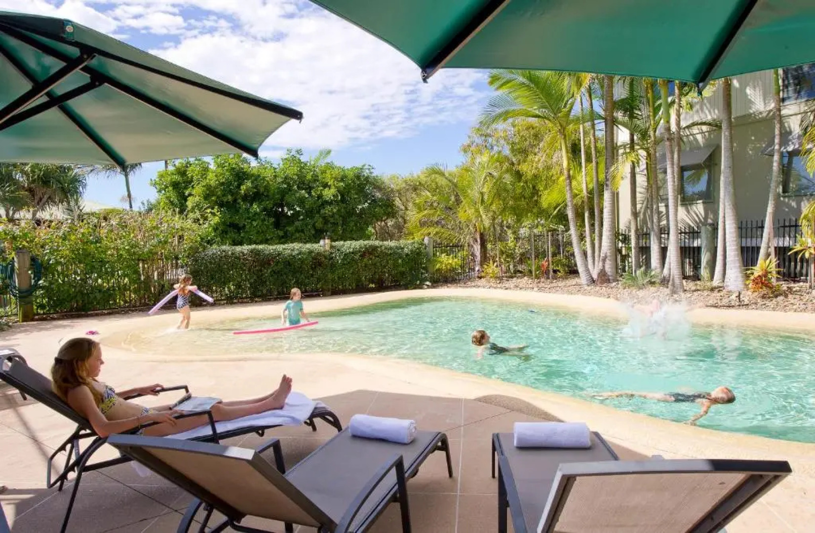 The Retreat Beach Houses