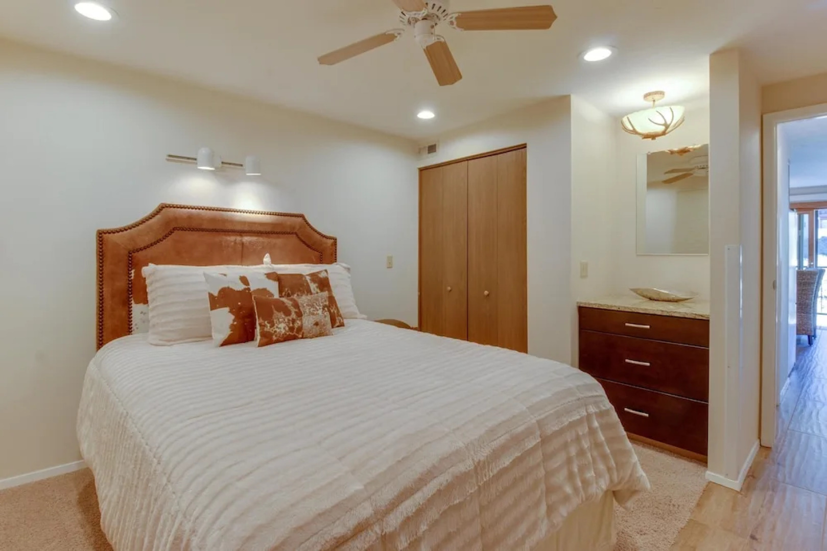 Three Seasons Condominiums