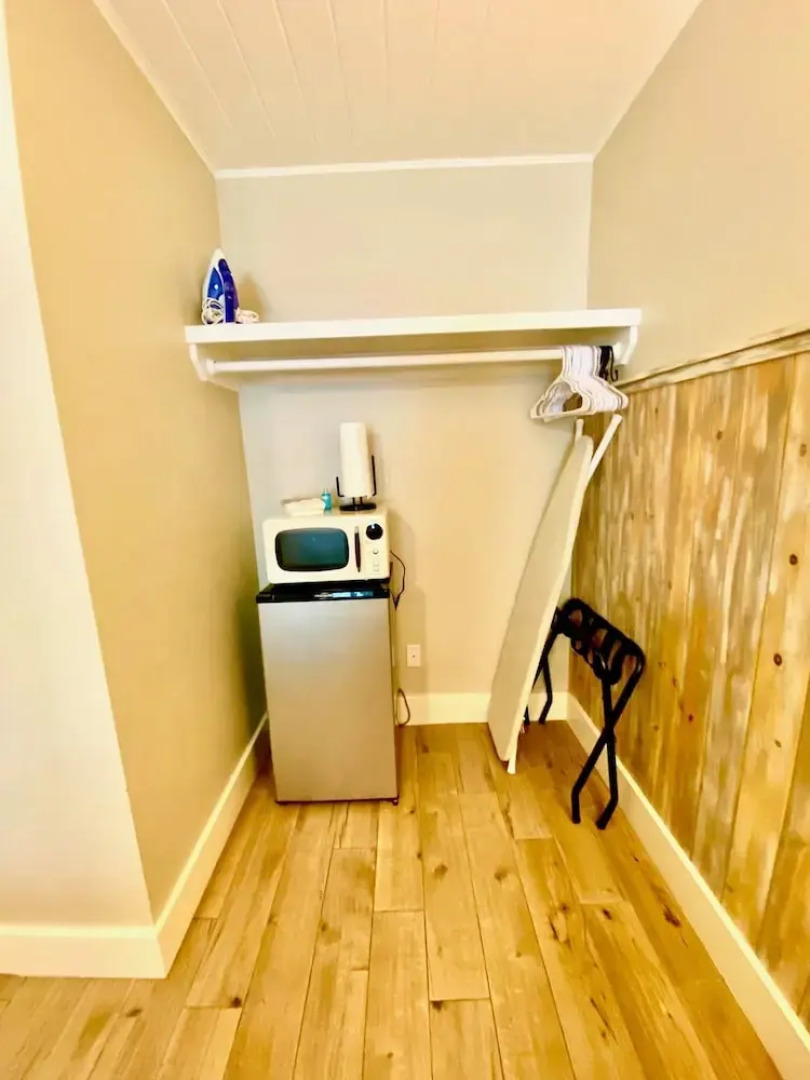 Coast Oaks Cottage 3 1 Bedroom Cottage by RedAwning