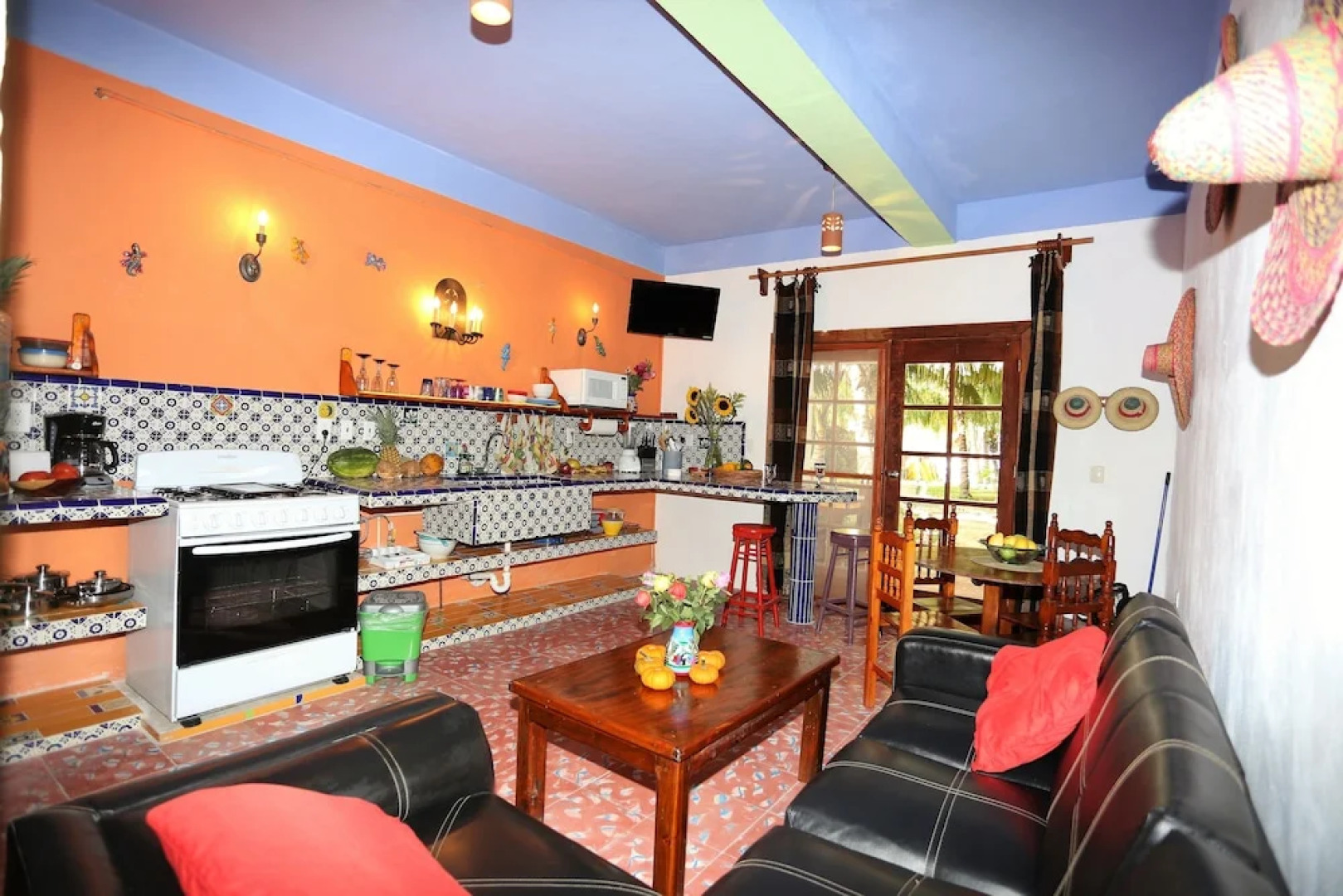 El Milagro Beach Hotel & Marina