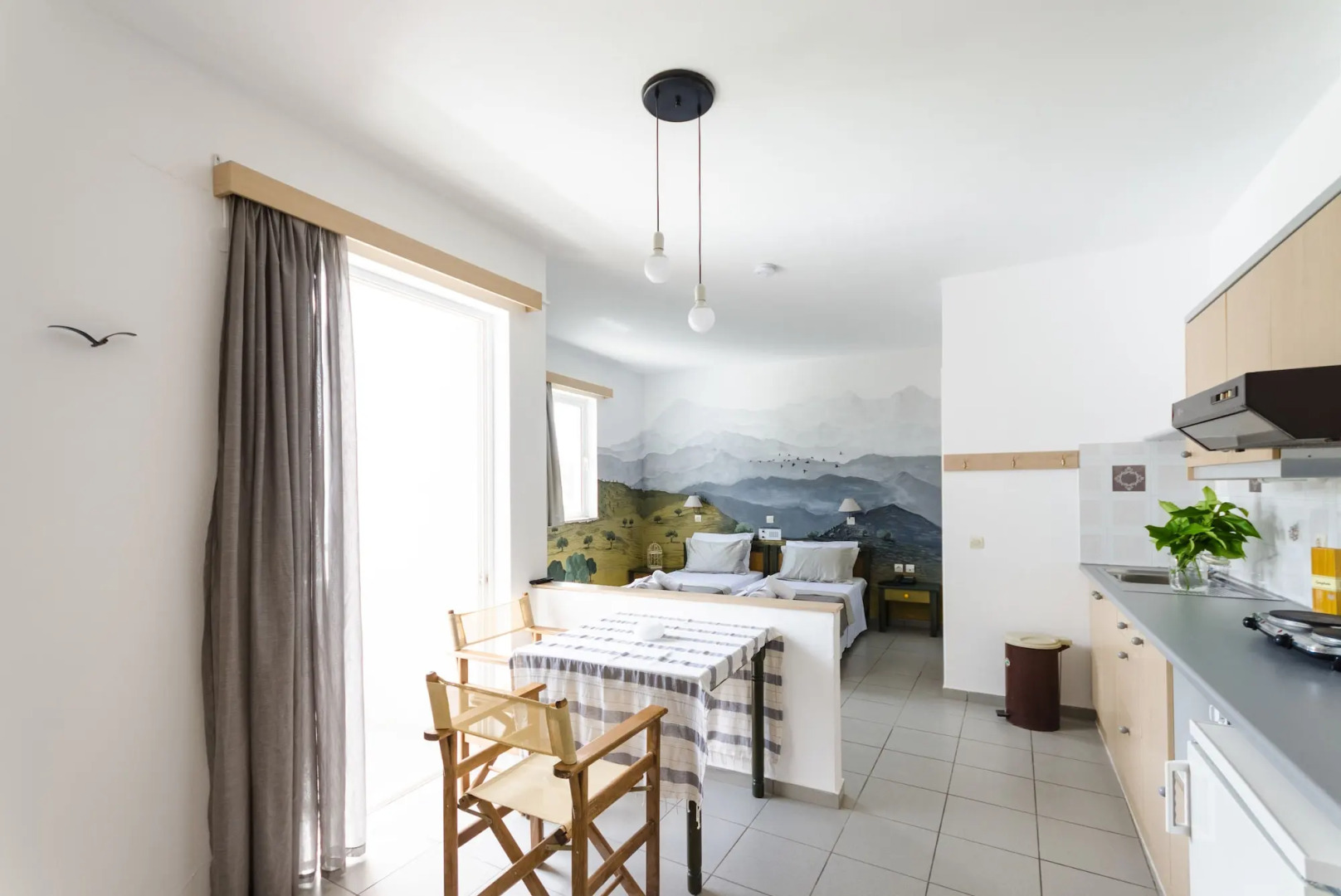 Happiness Apartments