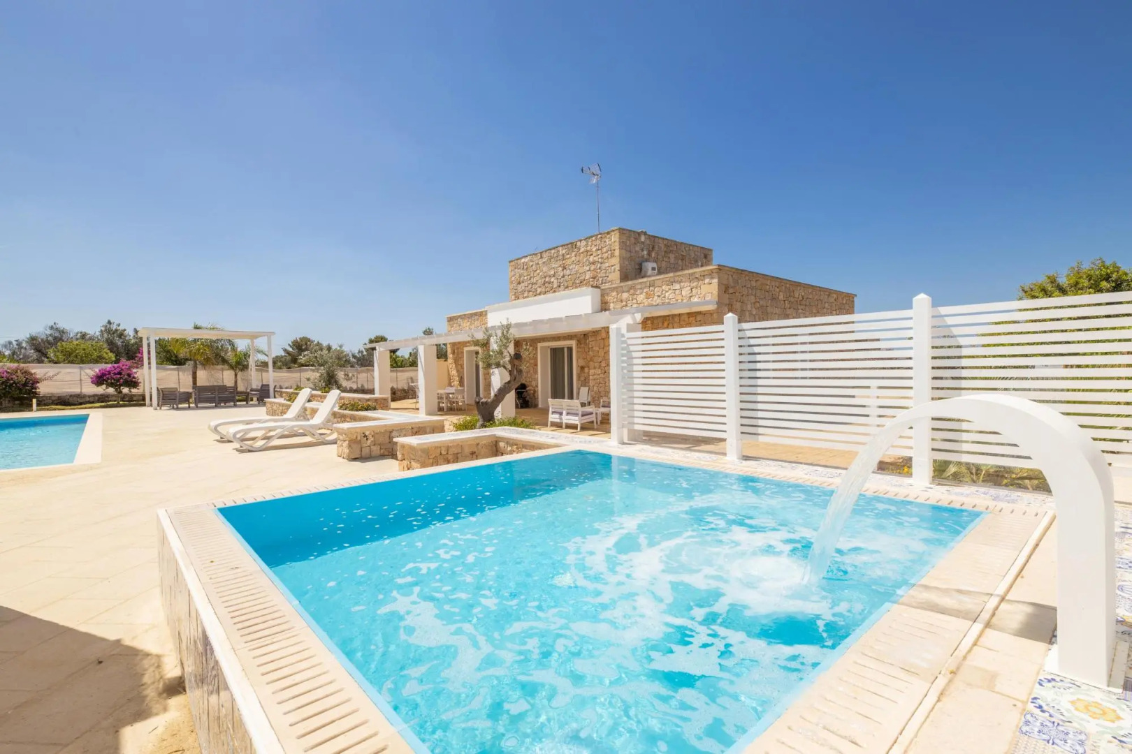 Locazione Turistica Malaspina Luxury Pool