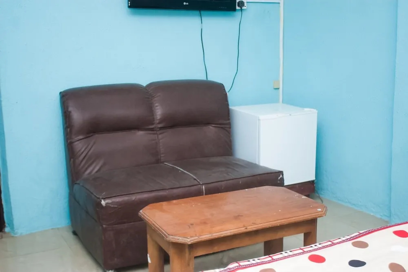 Janny Paul Hotel & Suites