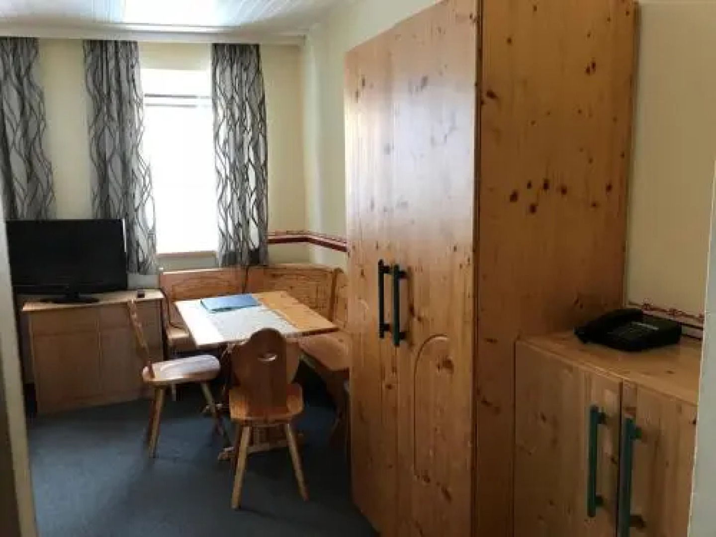 Schlosstaverne Obrist