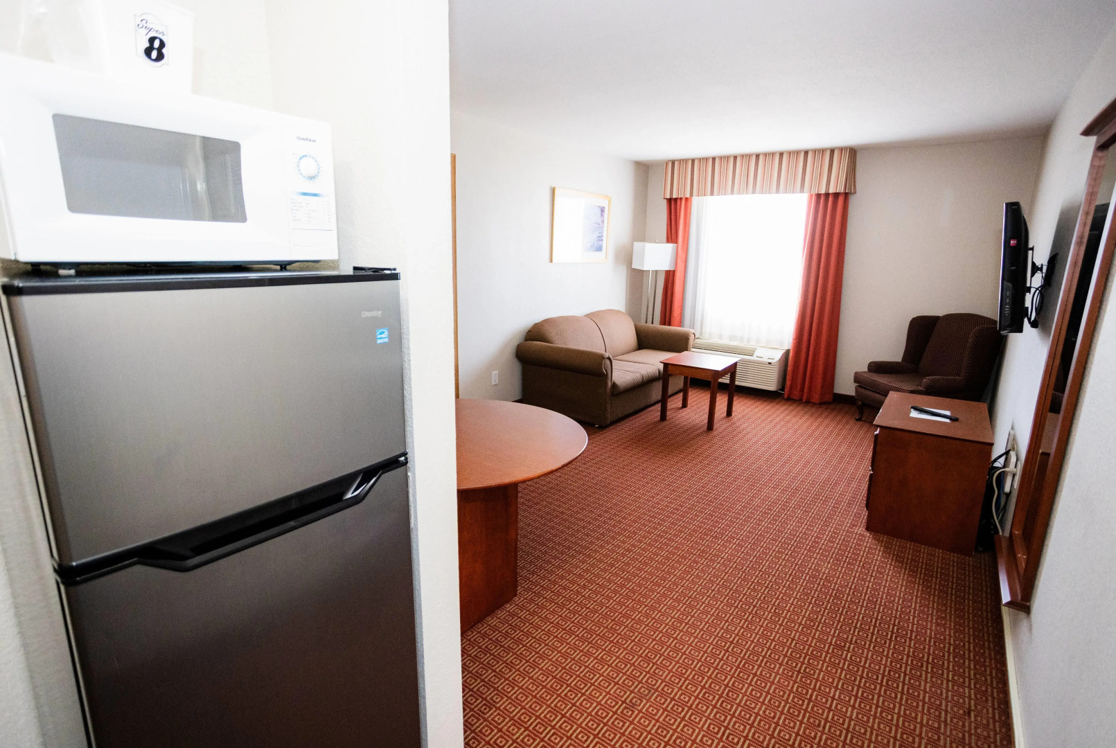 Super 8 by Wyndham Drayton Valley