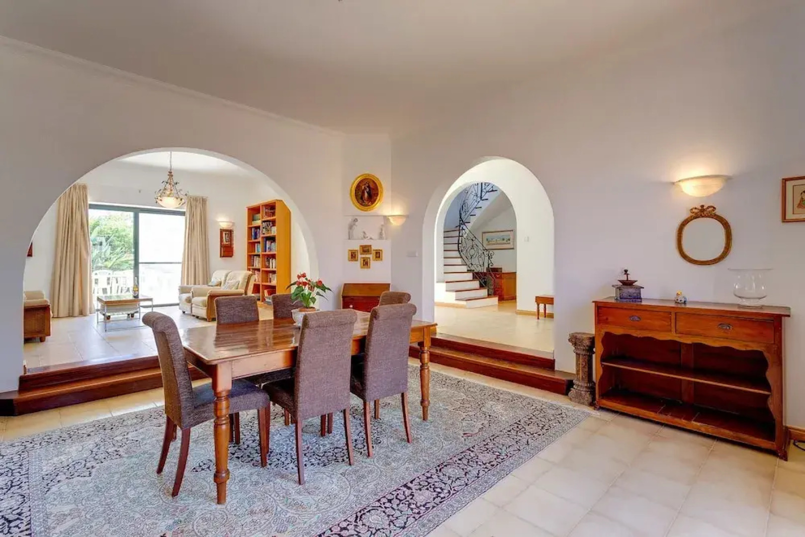 Superlative 4 Bedroom Villa With Private Pool