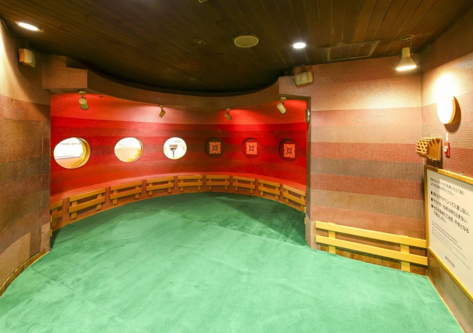 New Japan Capsule Hotel Cabana