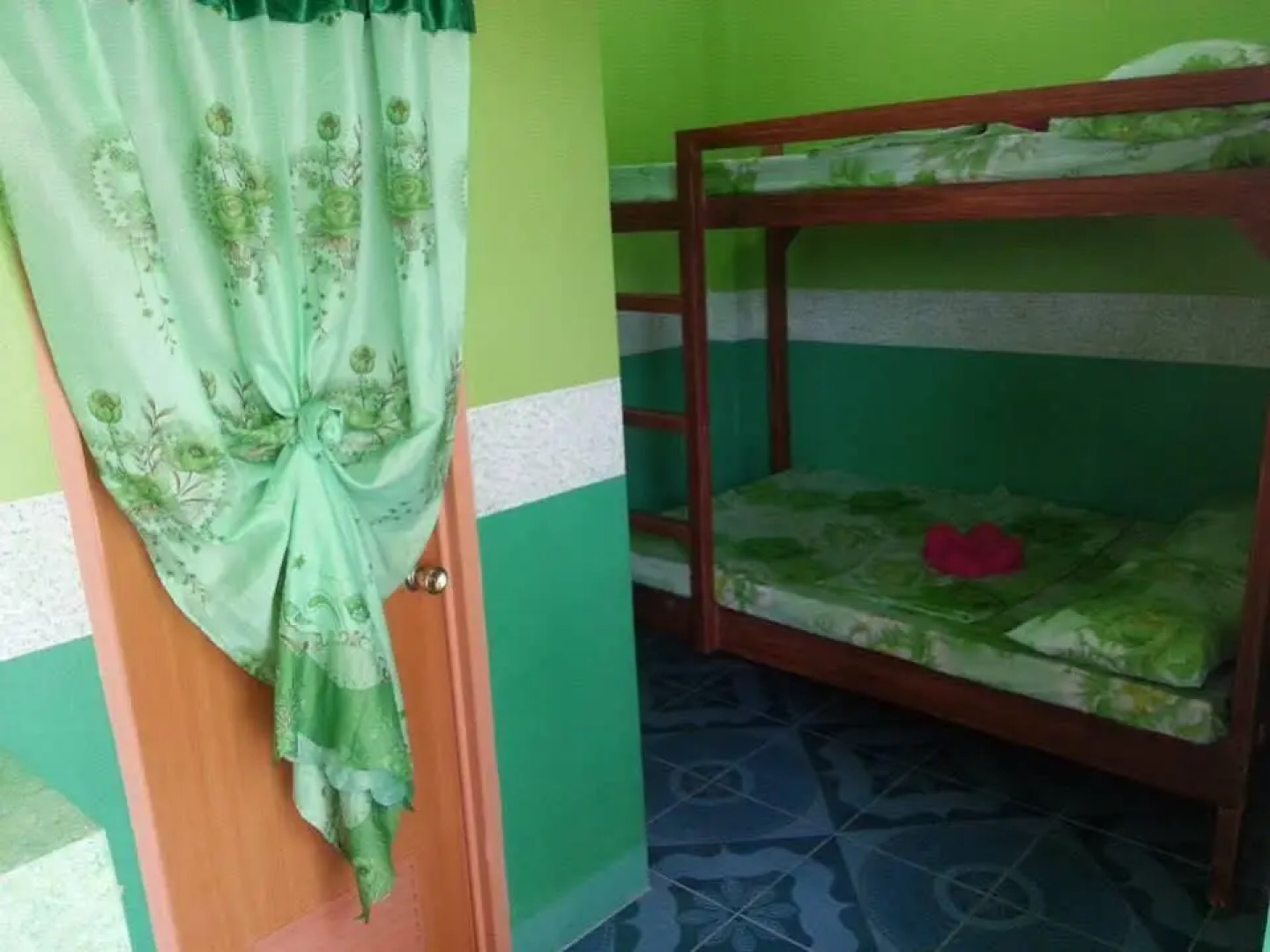 Flp Transient Hauz Guest House