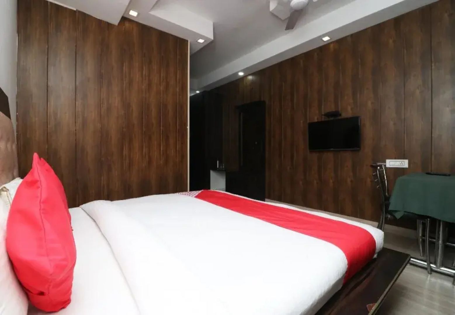 Garden Grill By OYO Rooms