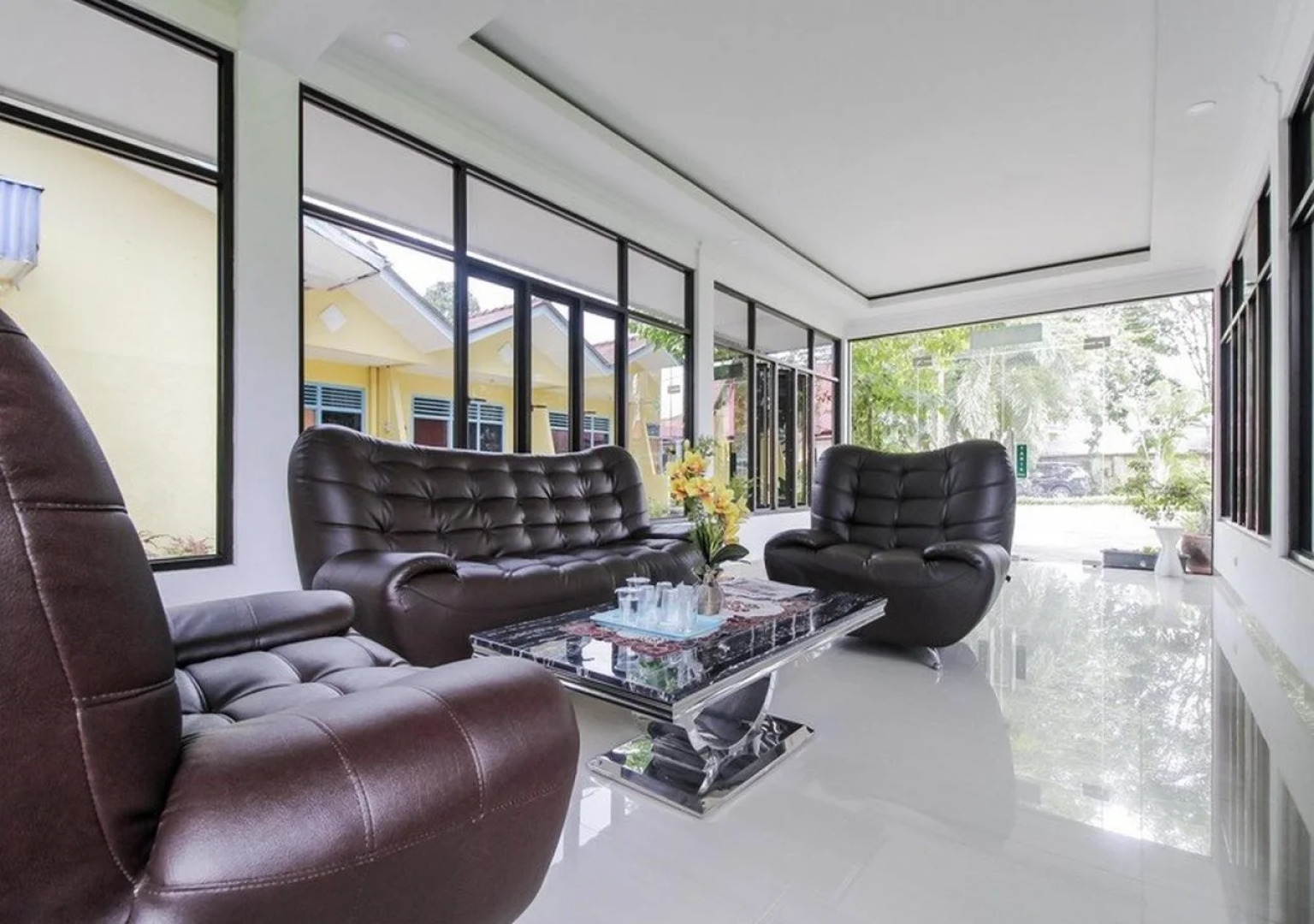 RedDoorz Plus @ Pangkal Pinang Mentok