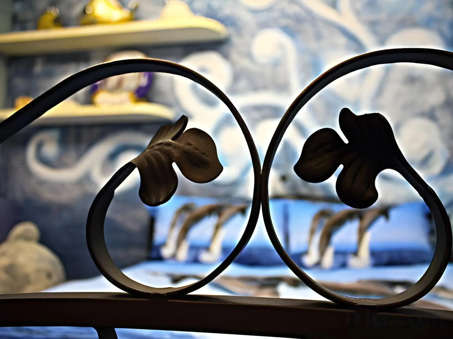 3D Sunflower Embossed B&B