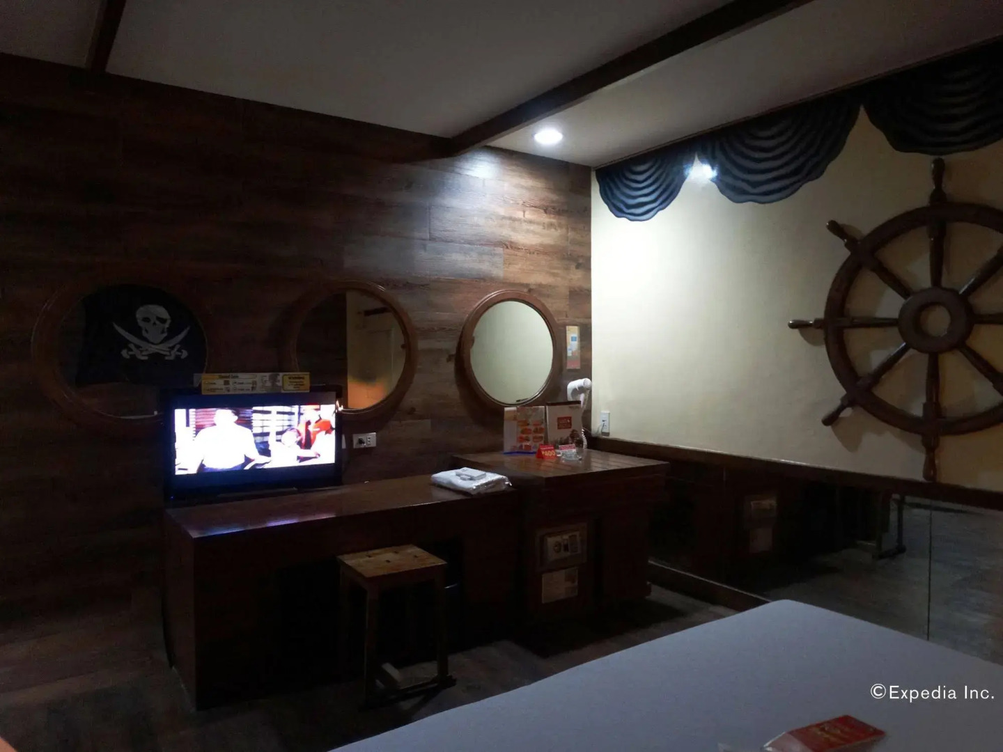 Hotel Sogo Quirino Motor Drive Inn