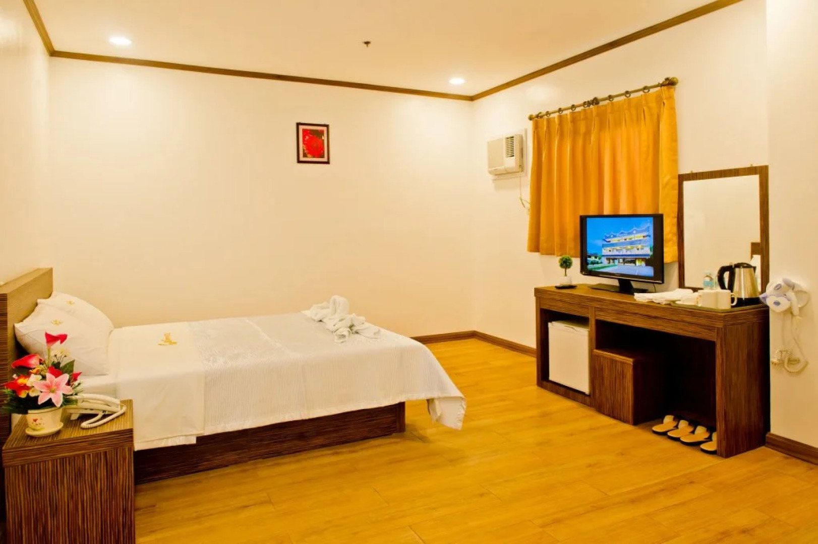 D' Galaxy Hotel & Restaurant