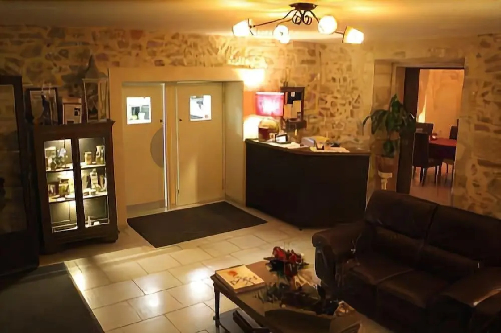 Entre Vigne et Garrigue