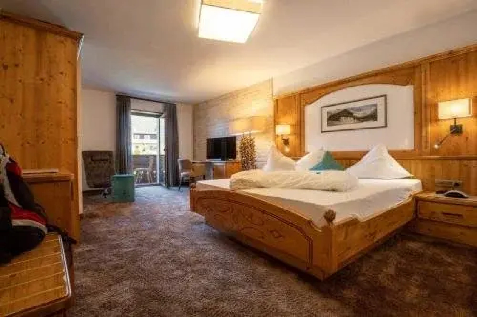 Отель Patriarch