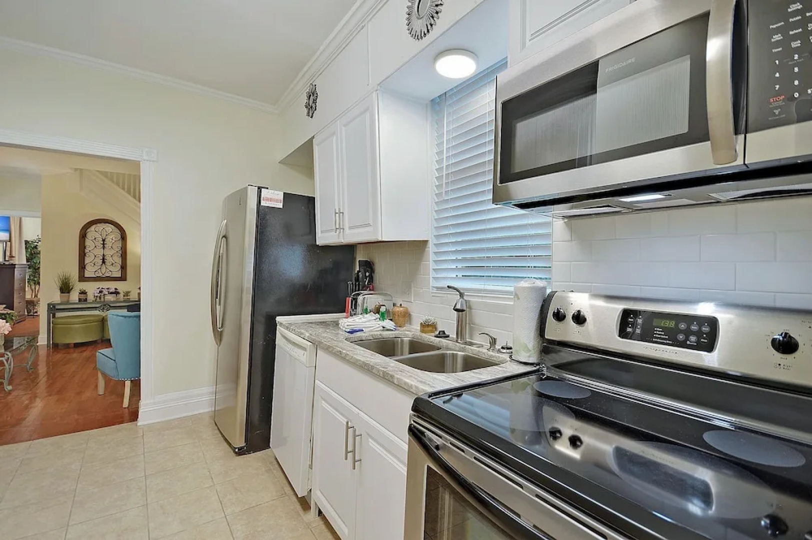 New Listing! Historic In Downtown Charleston 5 Bedroom Home