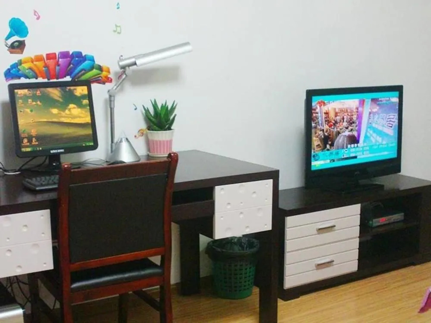 Crystal Love Serviced Apartment