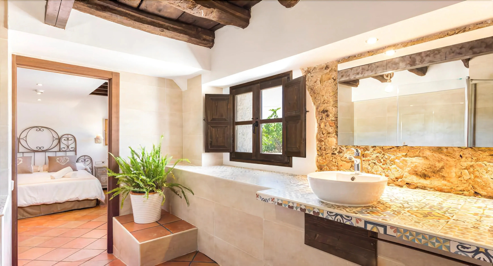 Masia Can Canyes & Spa