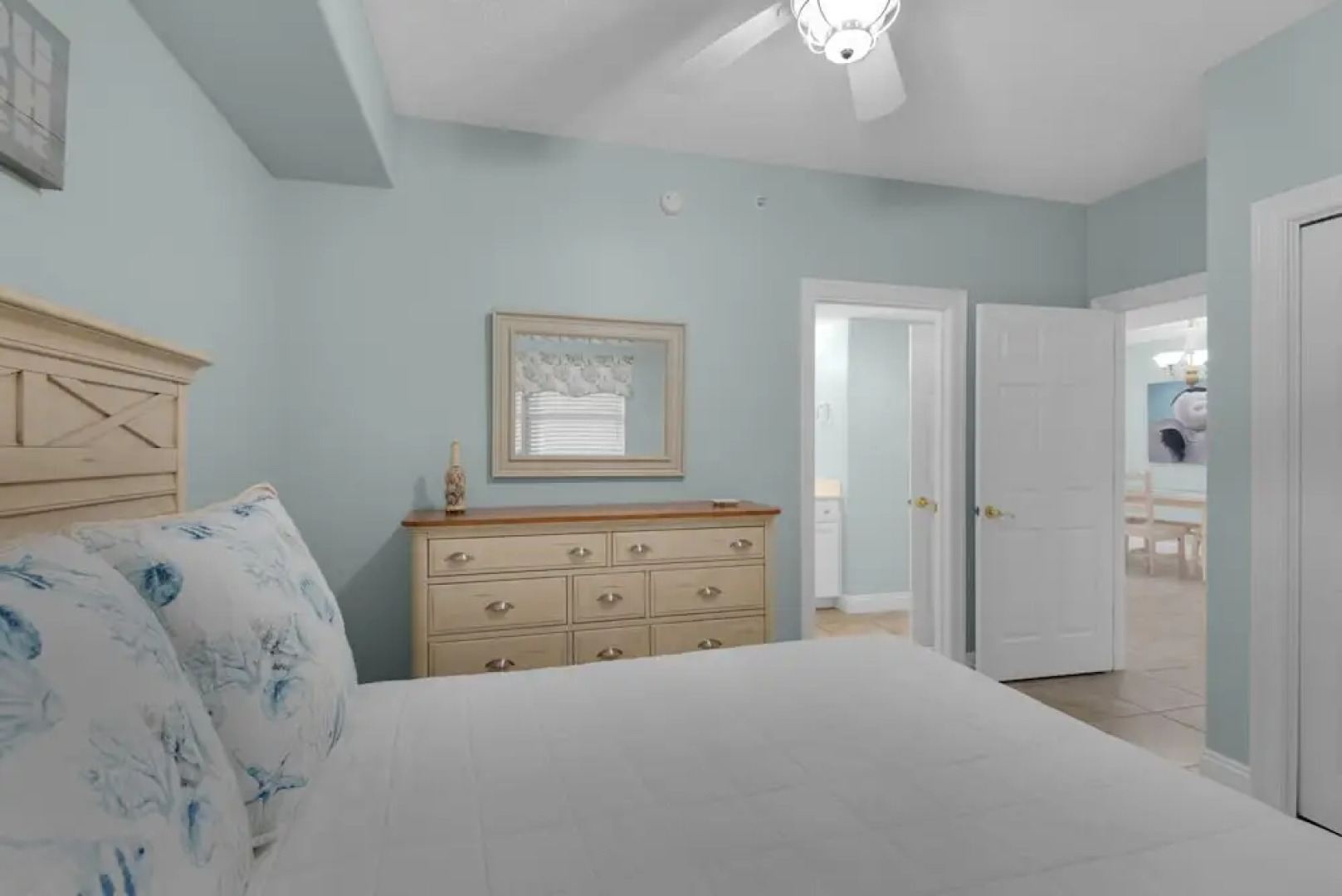 Treasure Island 2306