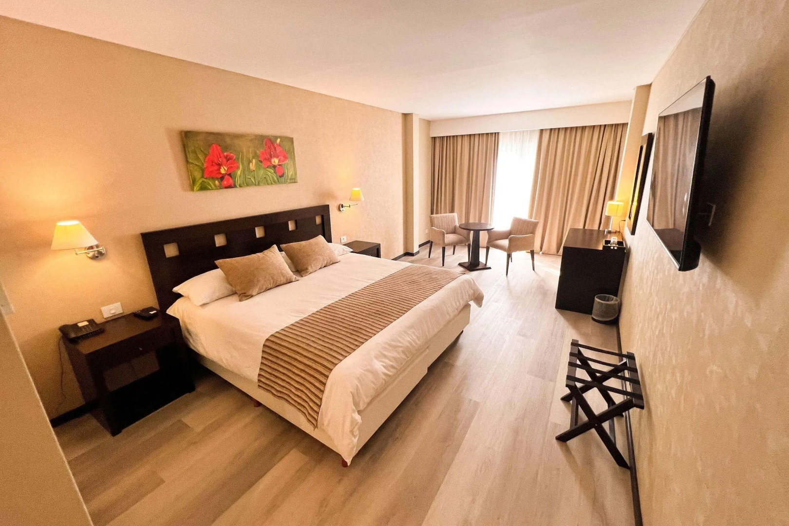 Howard Johnson by Wyndham Funes