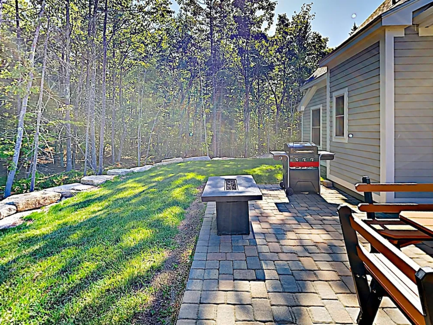 1976 Portland Road Cottage Unit 3 Porpus Place 2 Bedrooms 2 Bathrooms