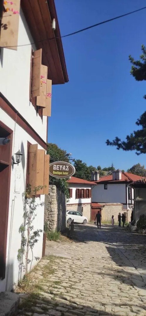 White House - Beyaz Konak