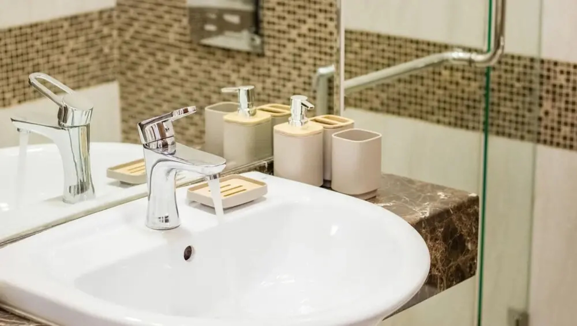 Manzil- Chic Studio in JVC With Premium Amenities