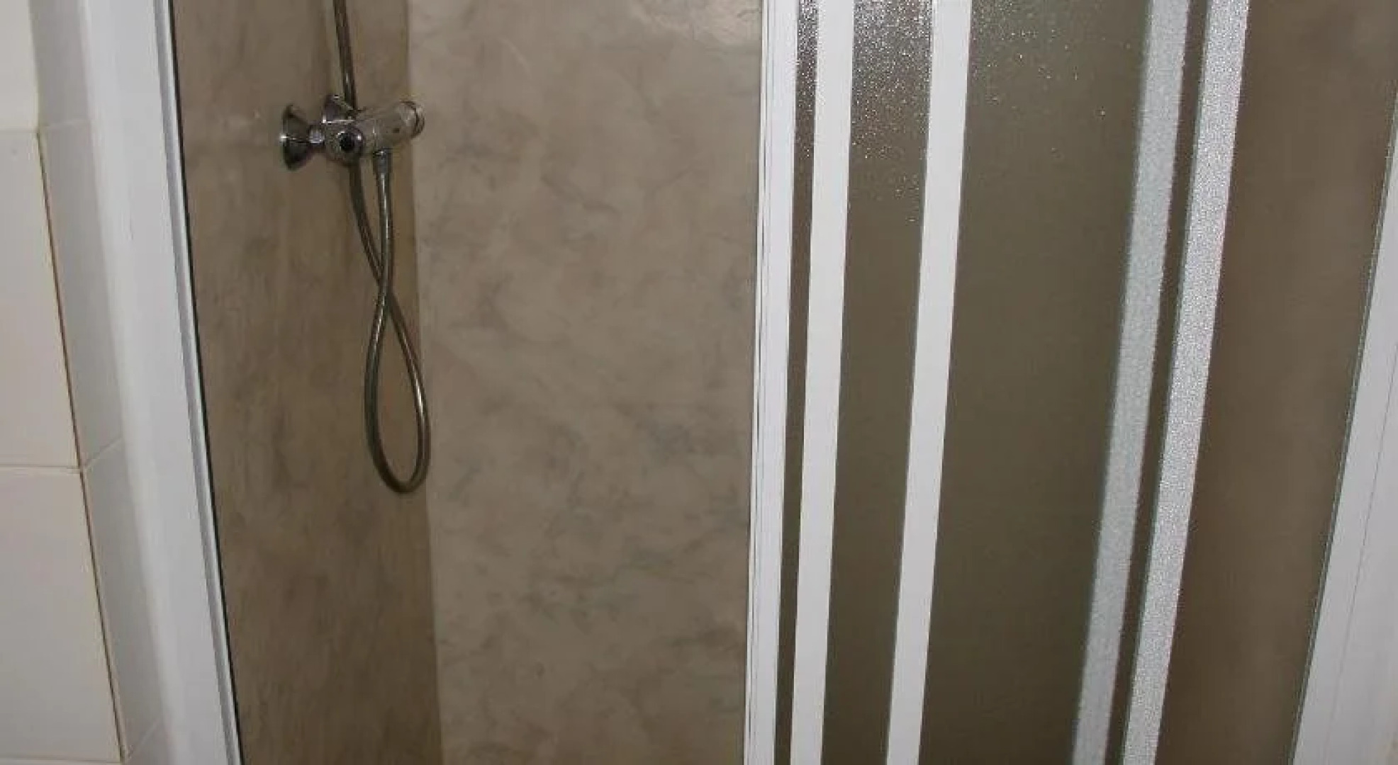 On The Bay Guesthouse