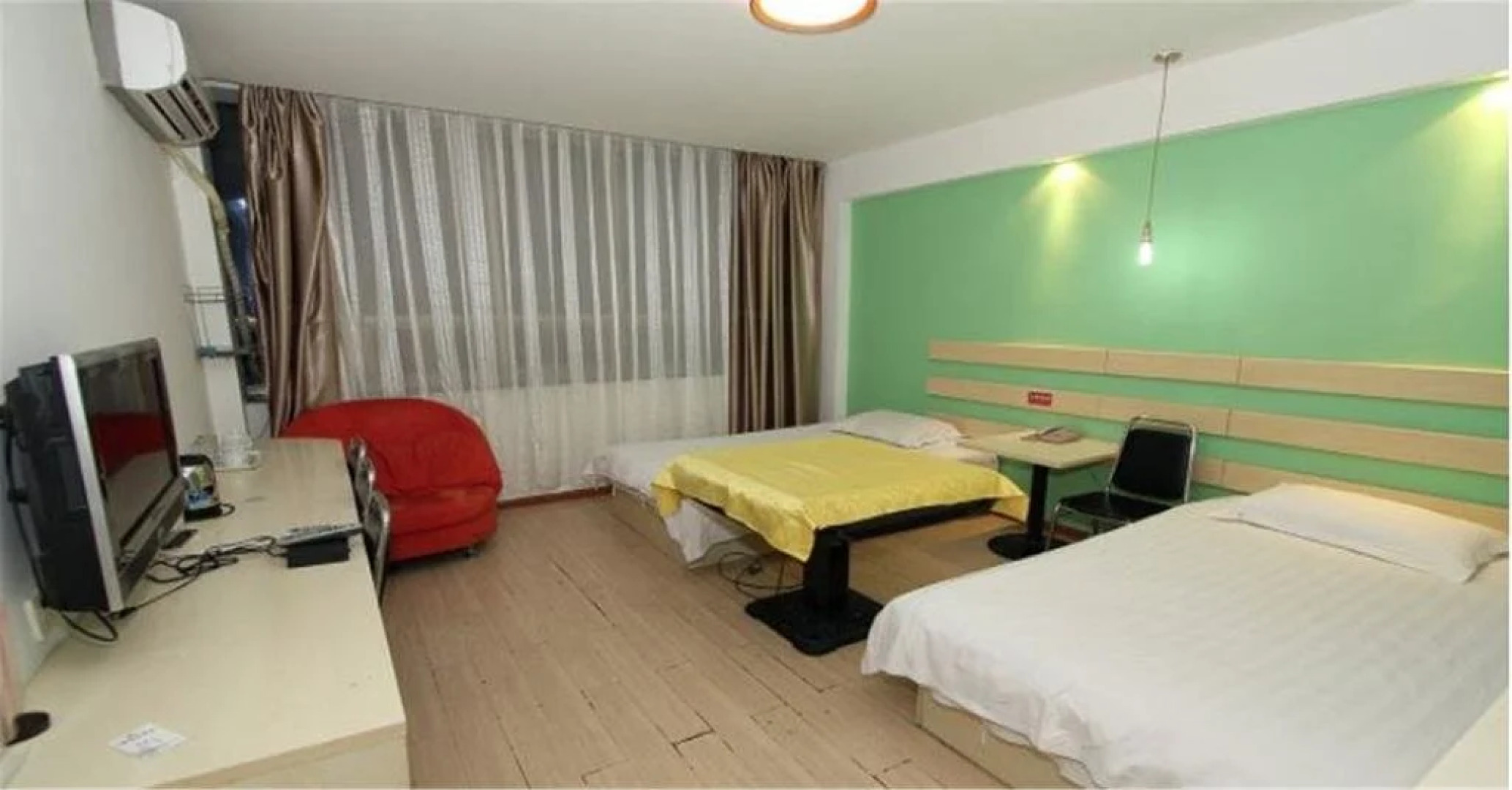 Heze E Home Business Hotel