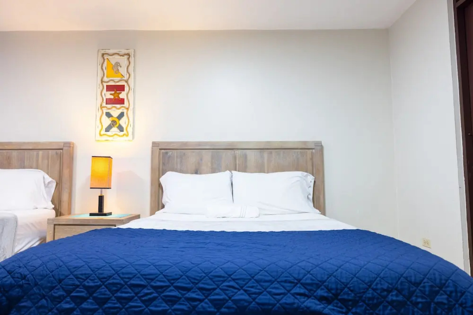 Golden Dream Studio 306 B