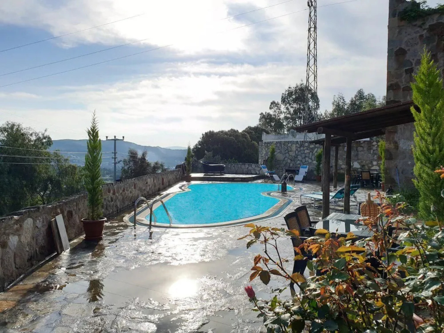 Baskin's Stone Houses