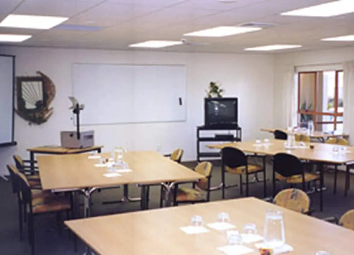 Albany Executive Motor Inn