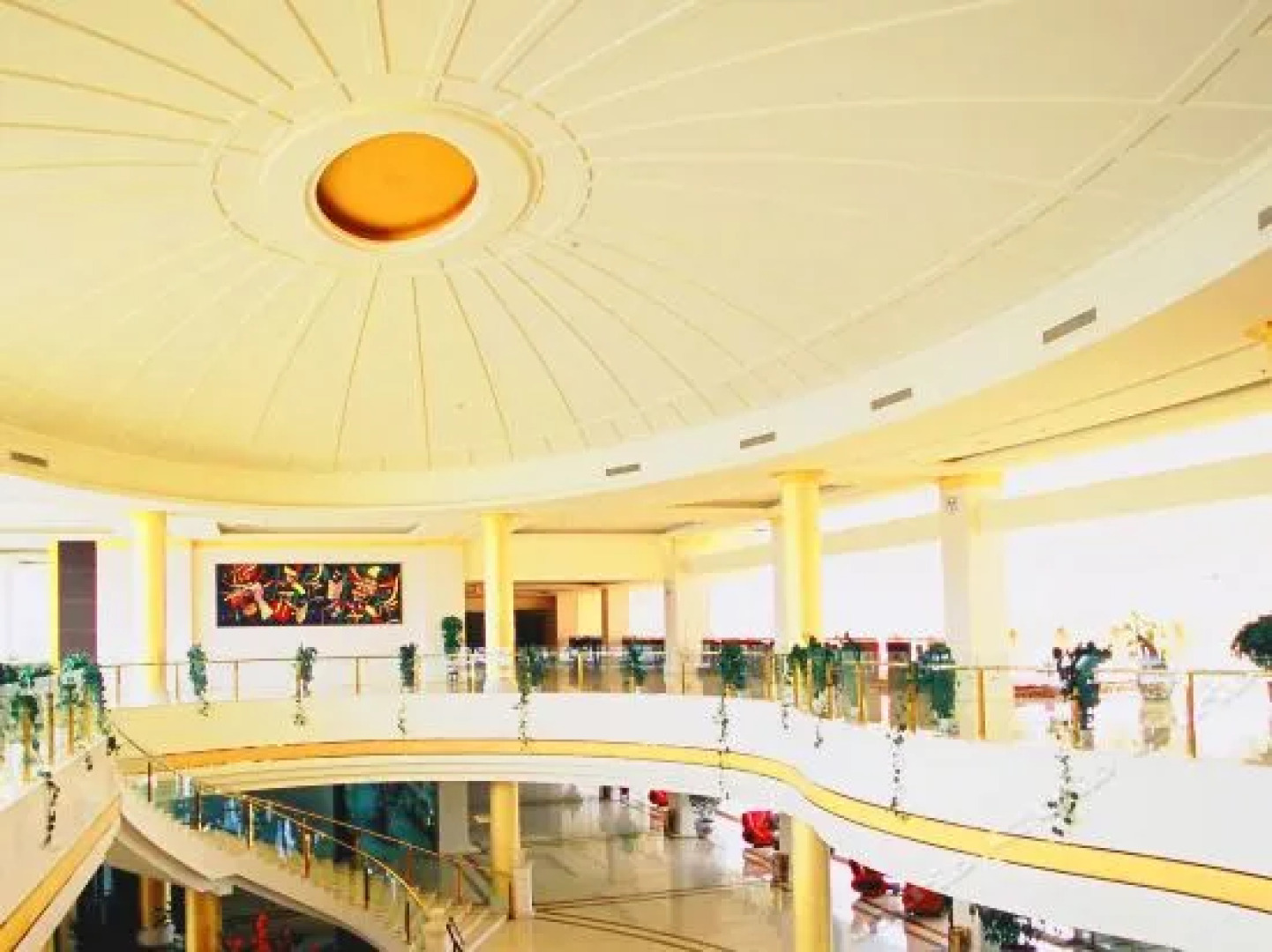 Junhui Jianguo Hotel