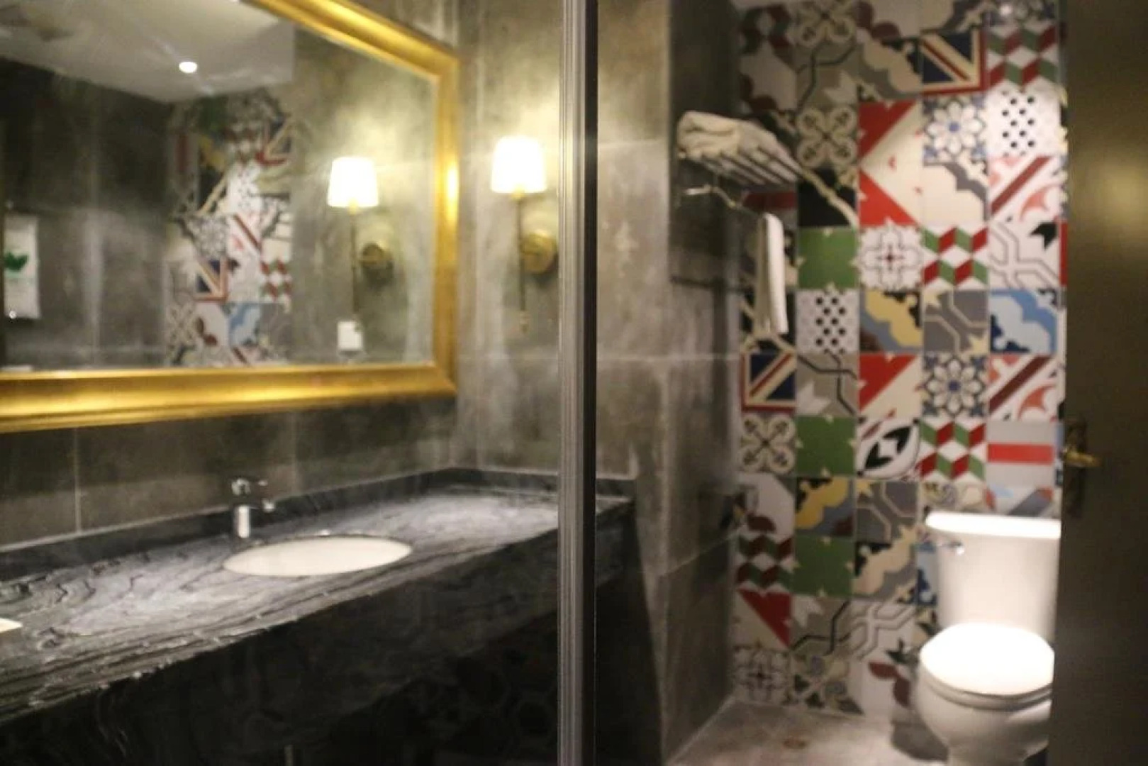 Ju Yuan Business Hotel