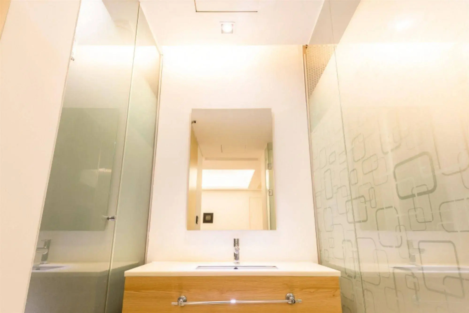 Smart Hotel Geumjeong
