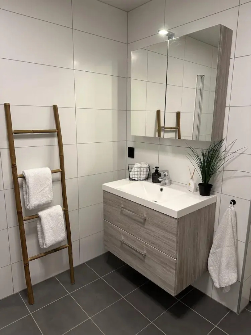 Boutique Style Apartment Near the City Centre
