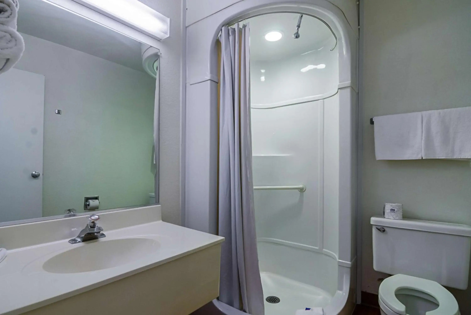 Motel 6 Mitchell, SD