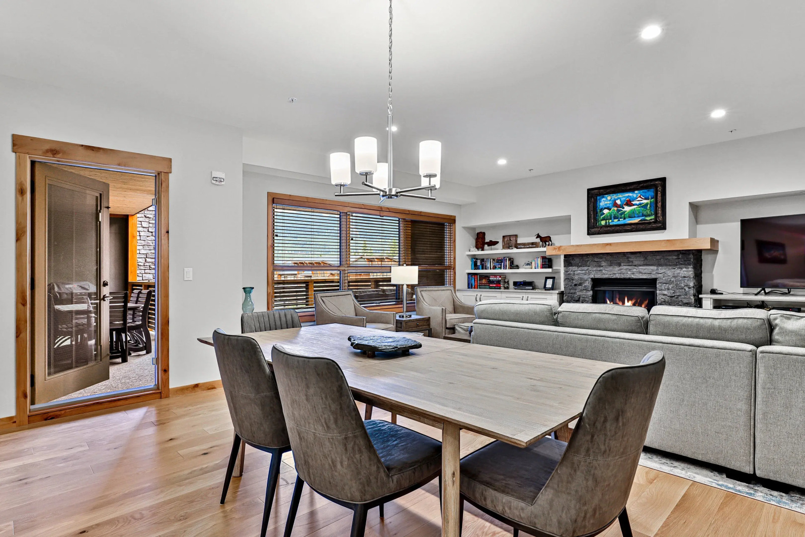 Rundle Cliffs Lodge by Spring Creek Vacation