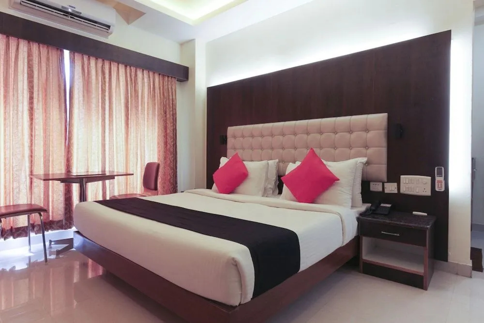 Capital O 47729 Hotel Saravana Bhavan