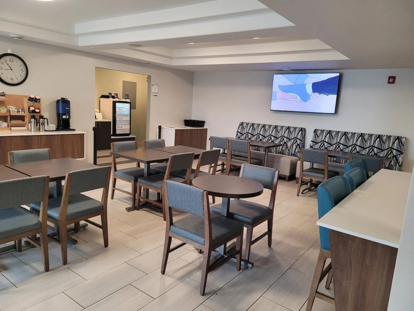 Holiday Inn Express Dryden