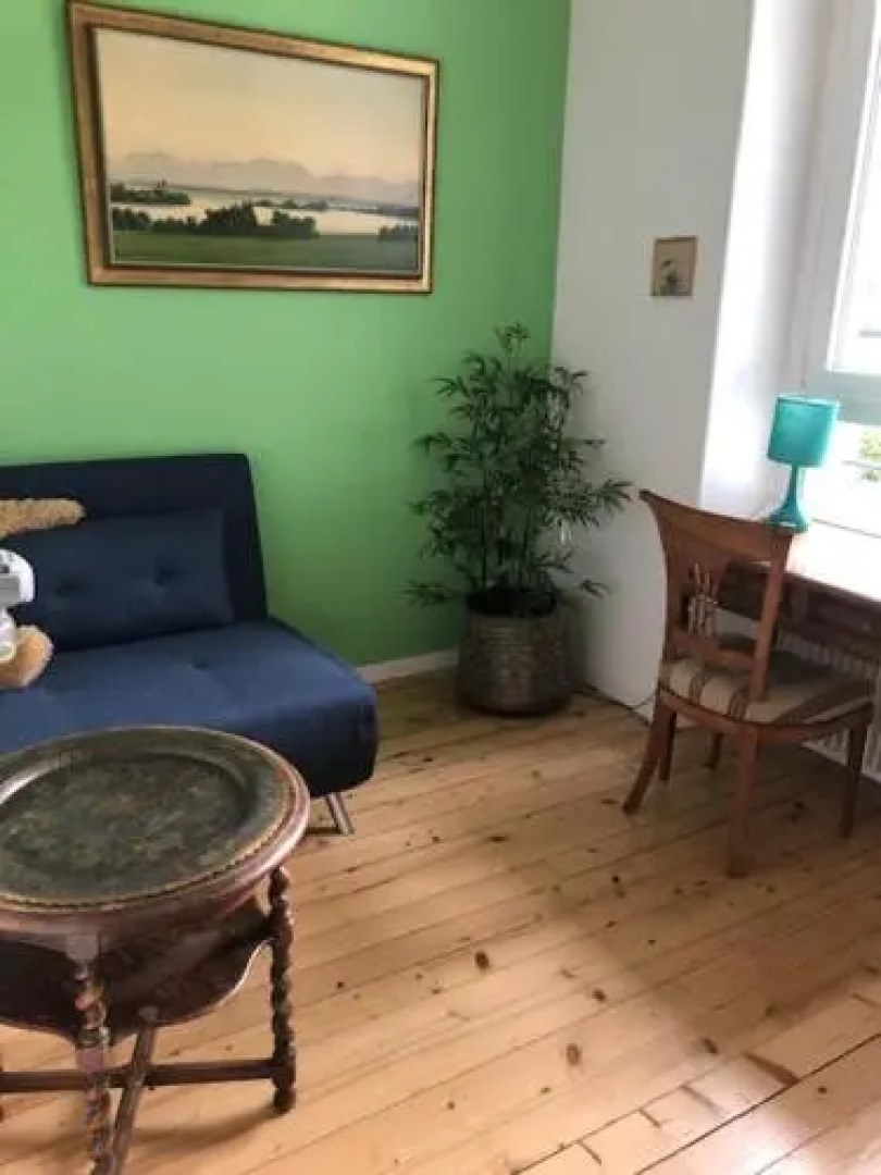 La Maison Des Copains