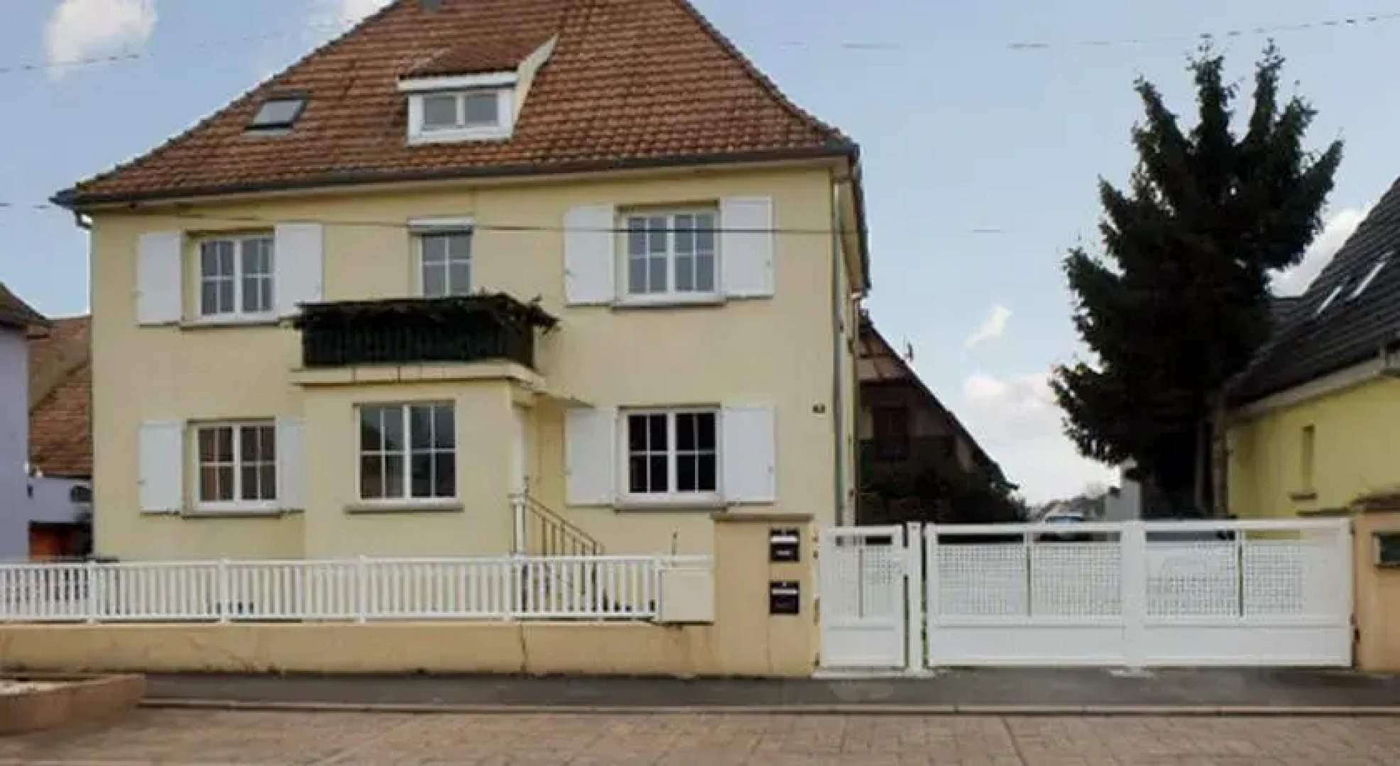 HomeRez - House Au Ptit Bonheur