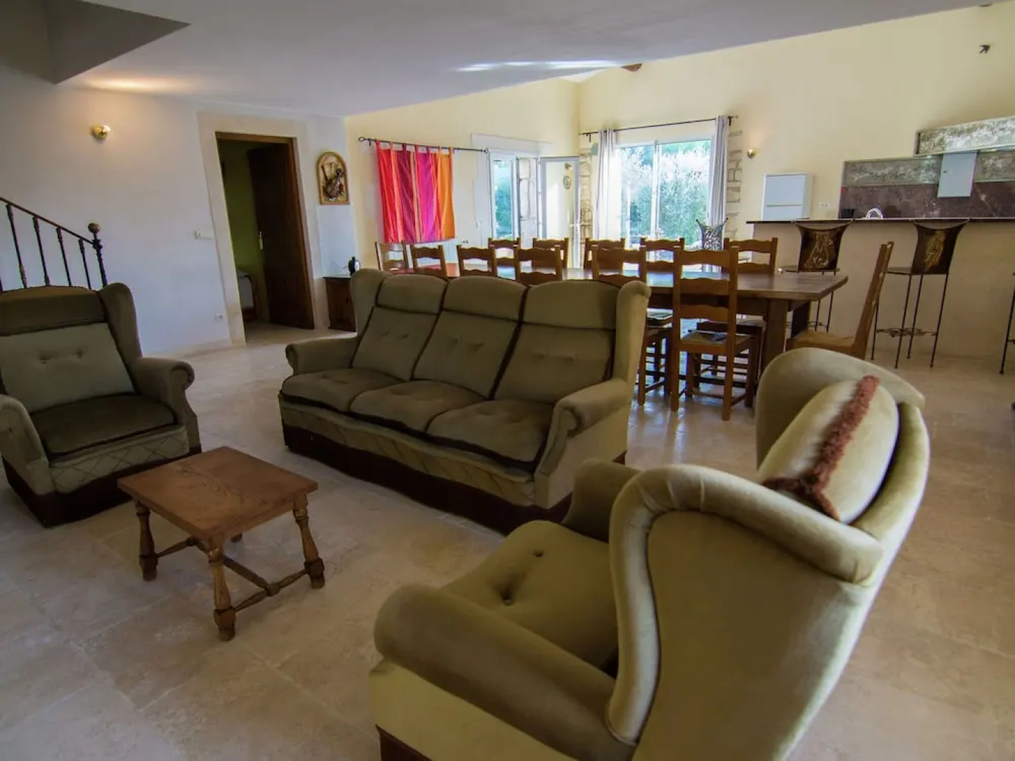 Welcoming Villa with Private Pool in Montfrin