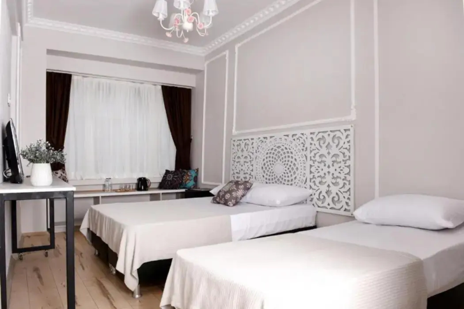 Aysa Hotel