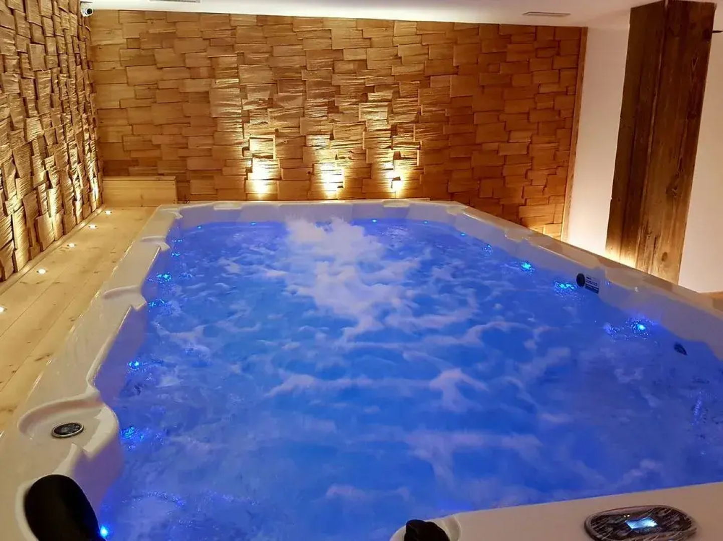 Housemuhlbach Wellness Private Spa Sappada