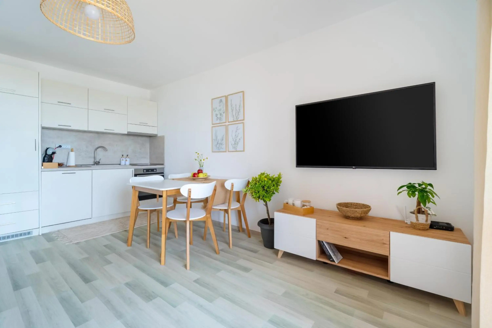 Apartment Poemia, complex Carpe Diem, free parking