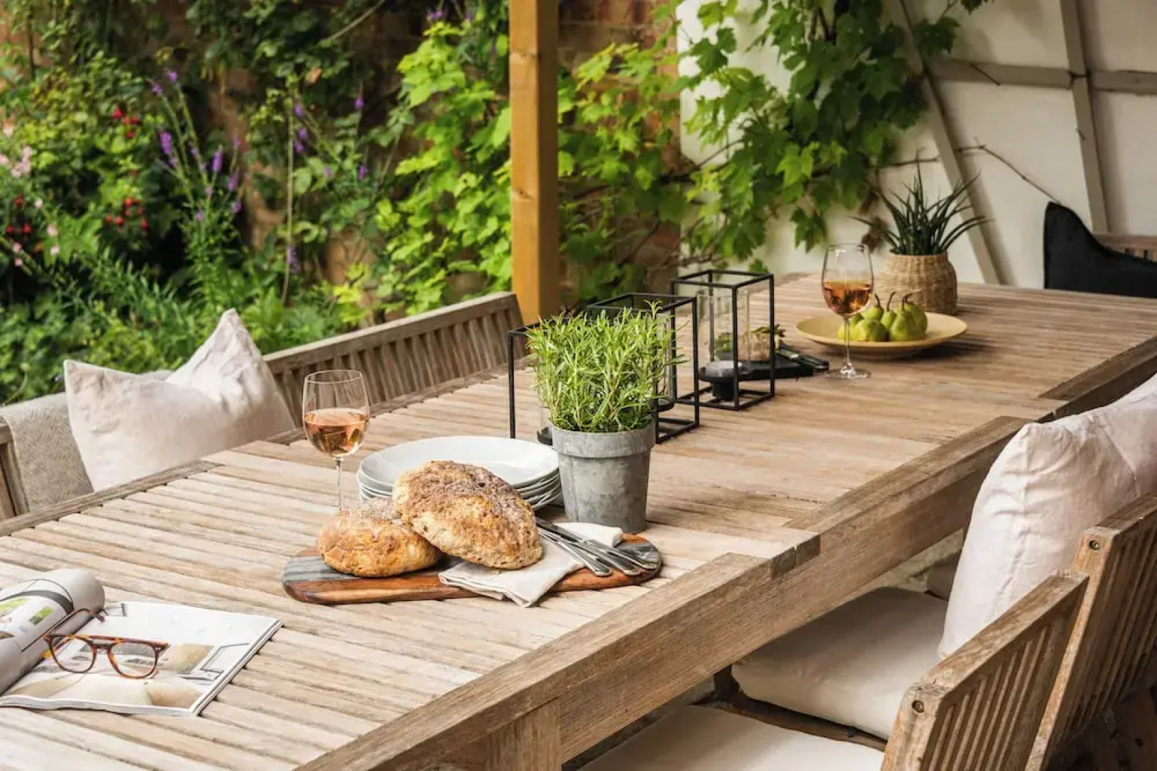 Lovely 3-bed House in West Malling, Kent