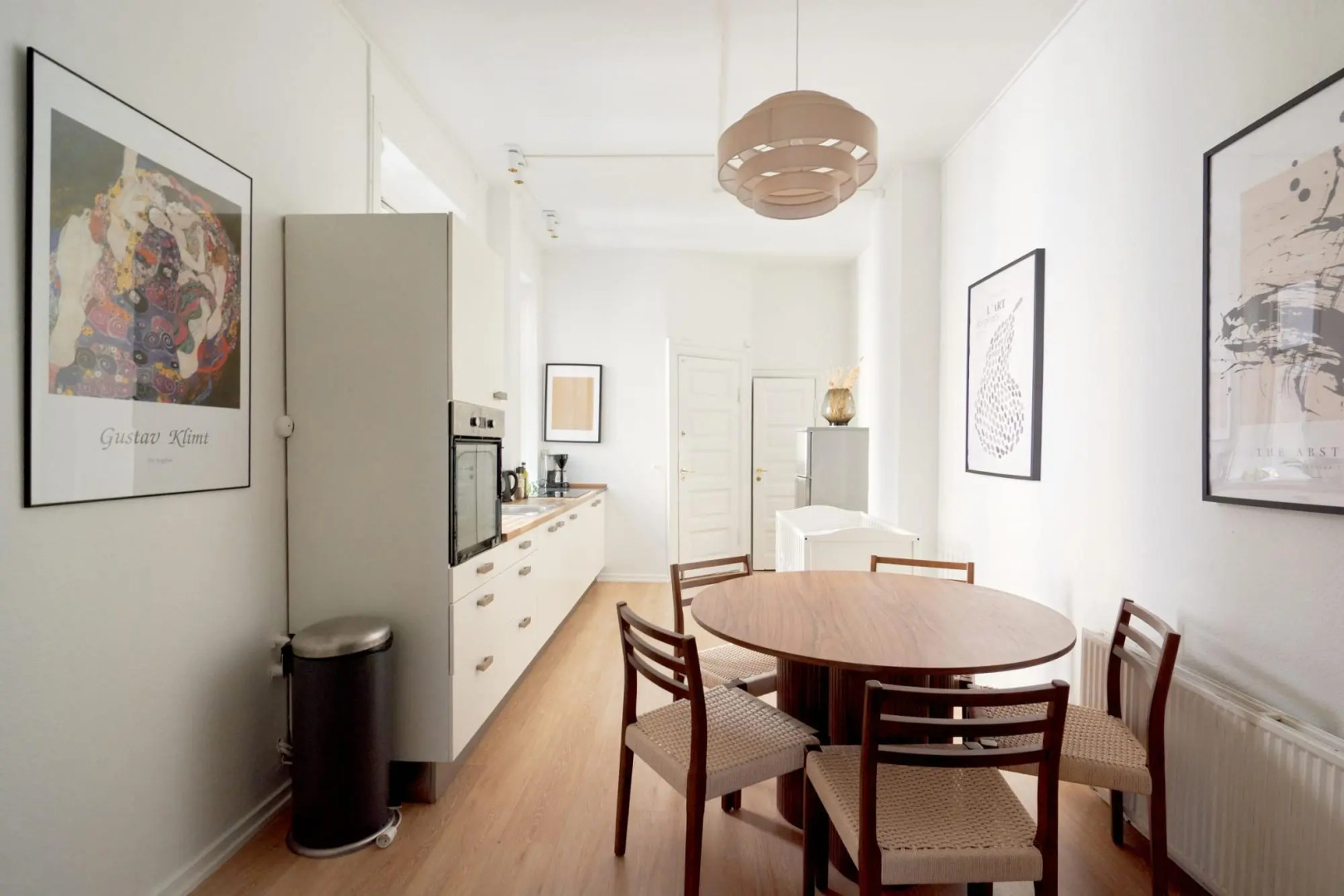 102m Apt. Heart of Copenhagen, 100m to the Metro